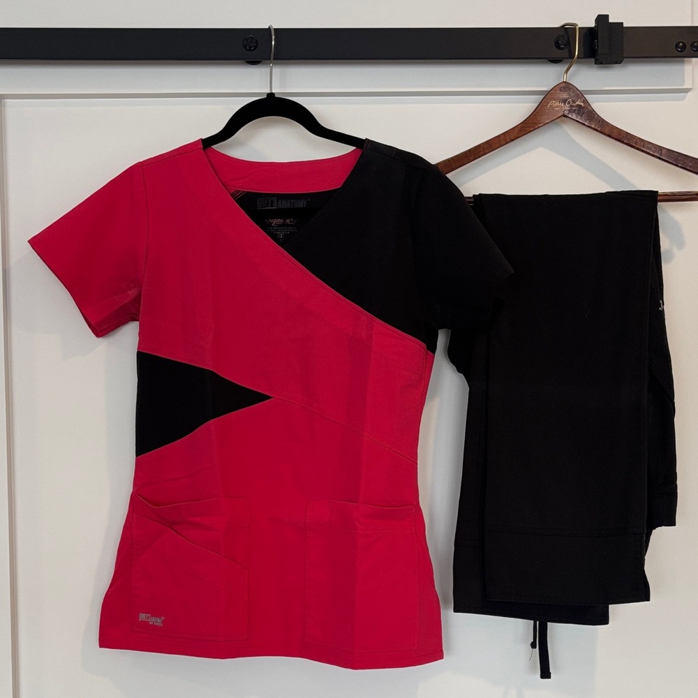 Grey's Anatomy Deep Pink and Black Scrub Set